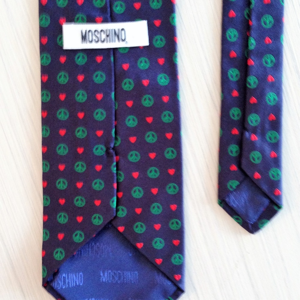 tie - Picture 4 of 8